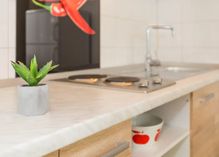 Lägenhet Leon-sara With Shaded Patio And Garden View Split